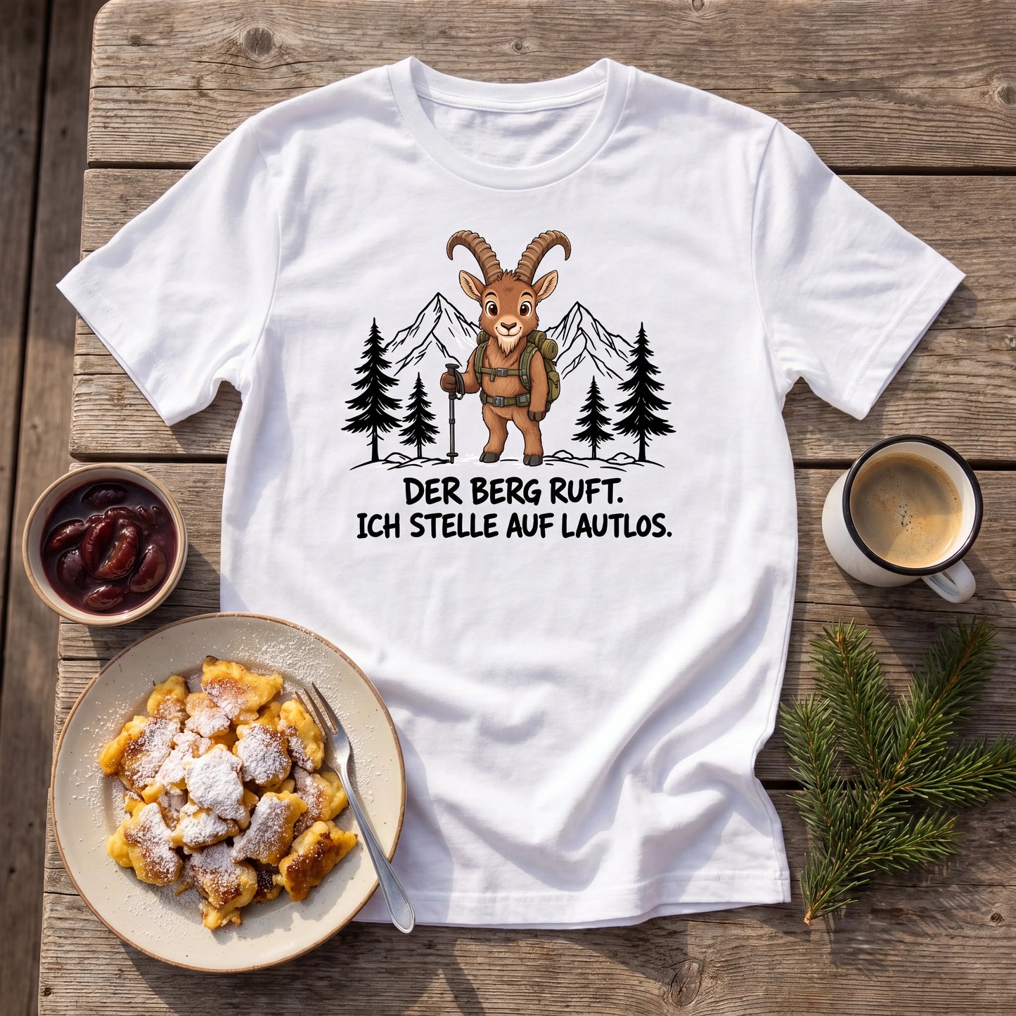 Berg ruft lautlos Steinbock T-Shirt Unisex Flatlay Weiß gefaltet