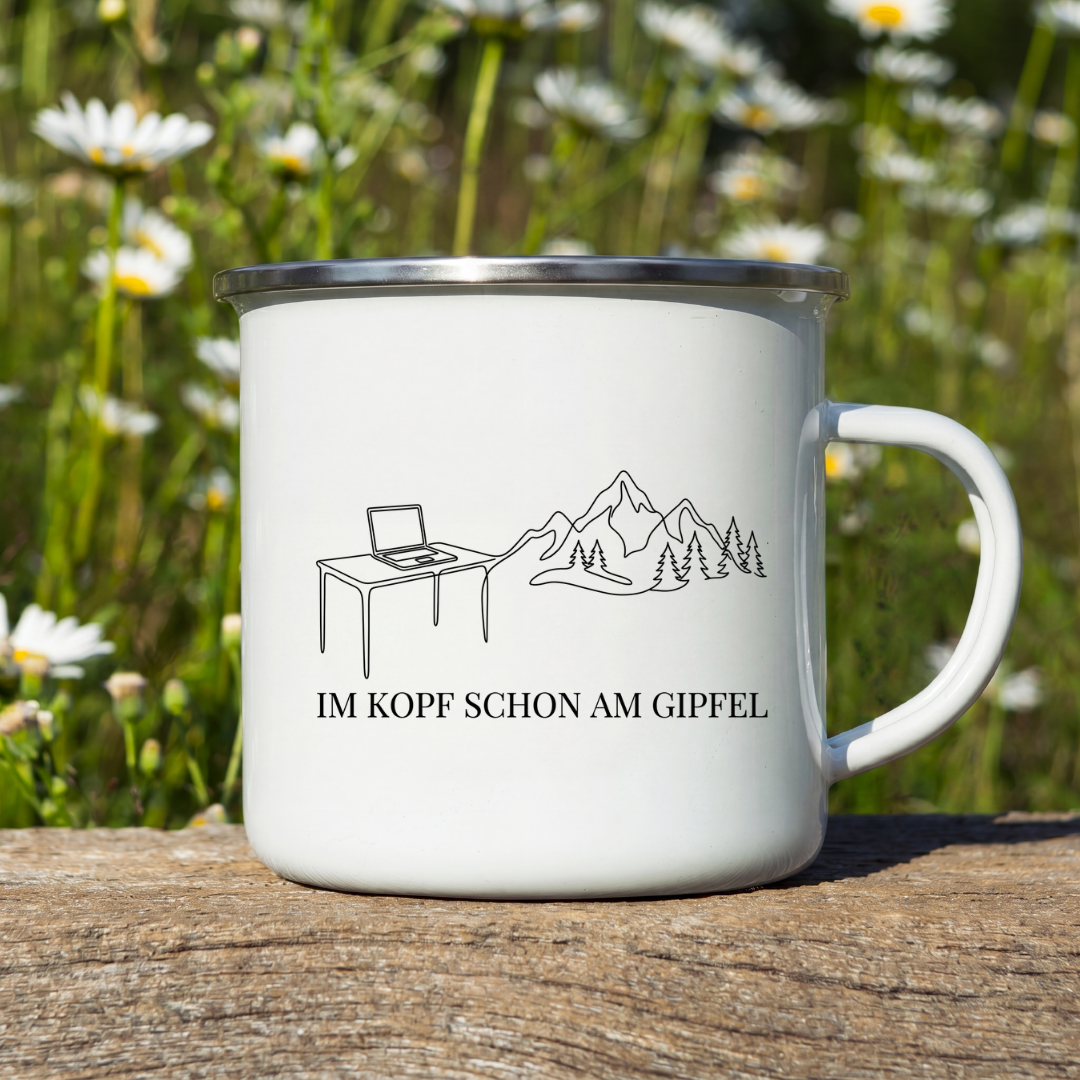 Emaille Tasse – Im Kopf schon am Gipfel