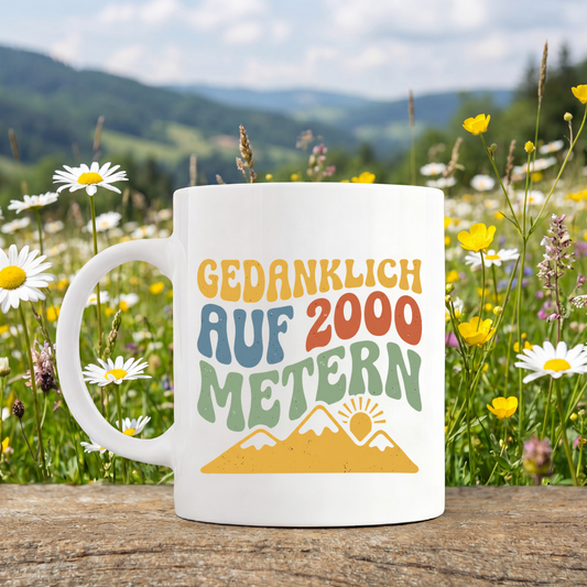Tasse Gedanklich auf 2000 Metern von Kraxelgaudi, weiße Keramiktasse beidseitig bedruckt