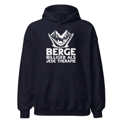 Bergtherapie Hoodie mit Berg-Spruch, Designdetail