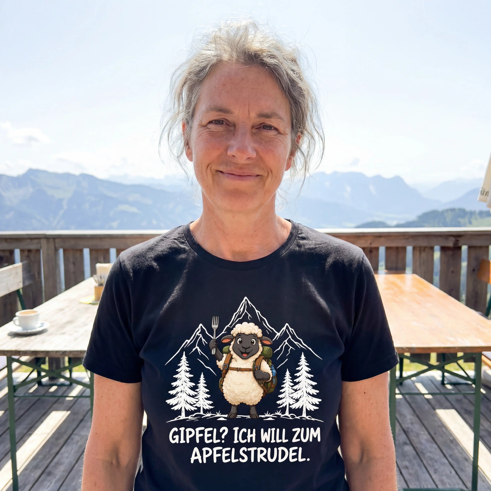 Apfelstrudel Schaf T-Shirt Unisex Lifestyle
