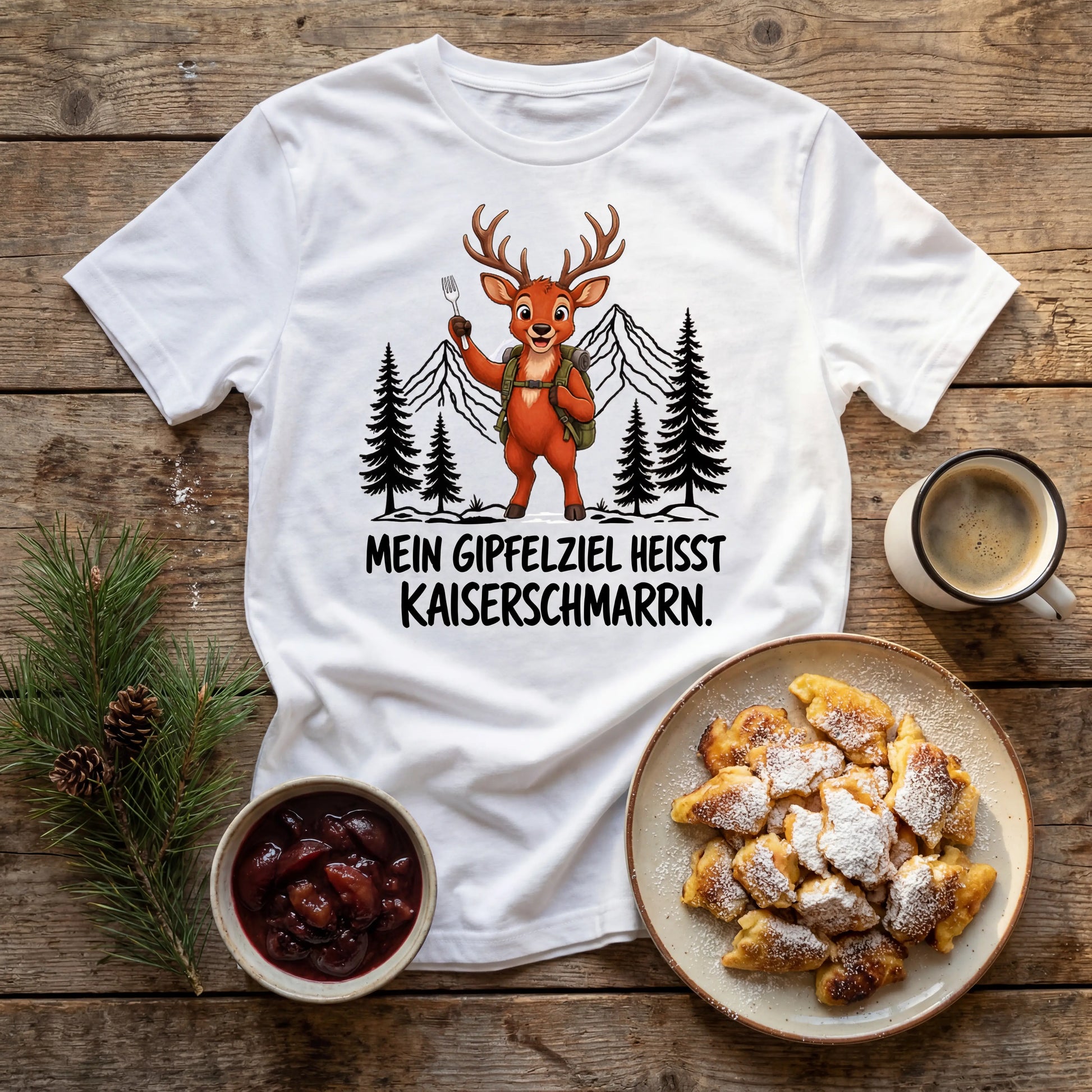 Kaiserschmarrn Hirsch T-Shirt Unisex Flatlay Weiß gefaltet